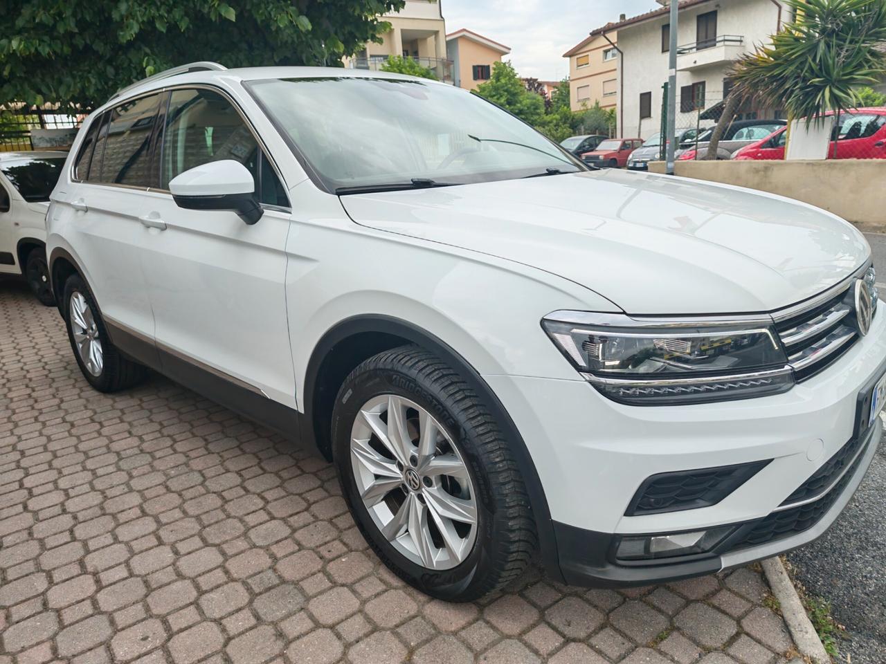 Volkswagen Tiguan 2.0 TDI SCR 4MOTION Sport BlueMotion Technology