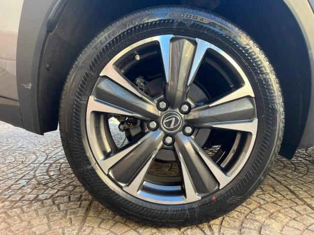 Lexus UX 2.0 Executive 4wd cvt