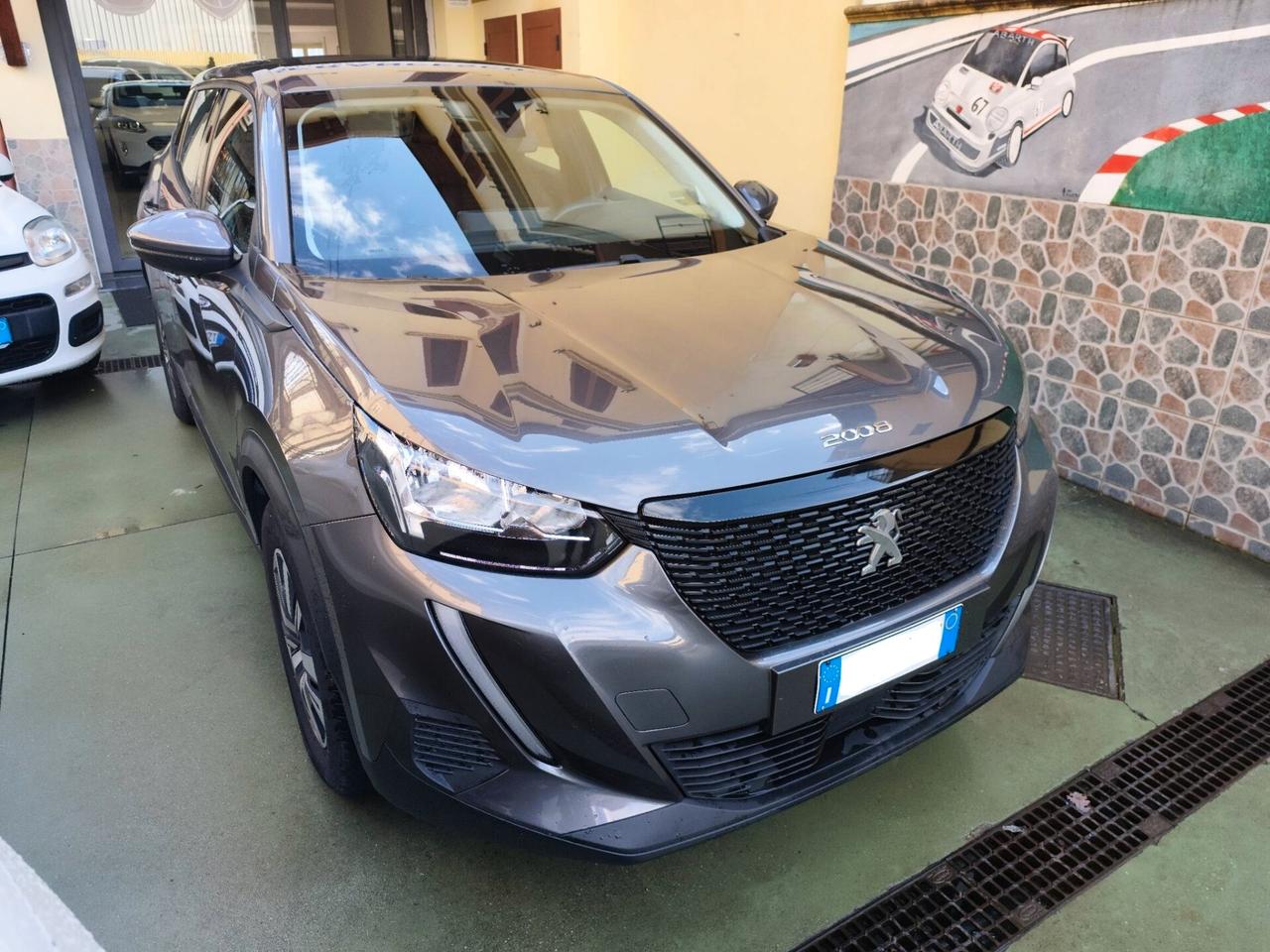 Peugeot 2008 1.5 Business 110cv - 2021