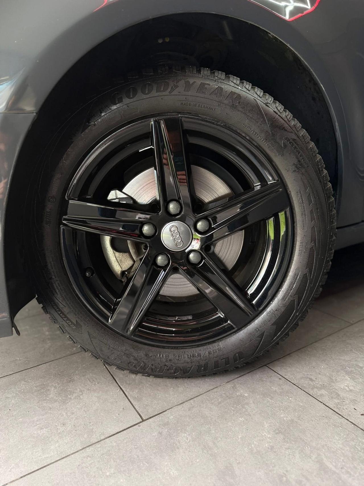 Audi A3 SPB 30 g-tron S tronic IDENTITY BLACK 2019