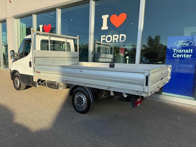 IVECO Daily 35C13 2.3 PL-RG Cabinato