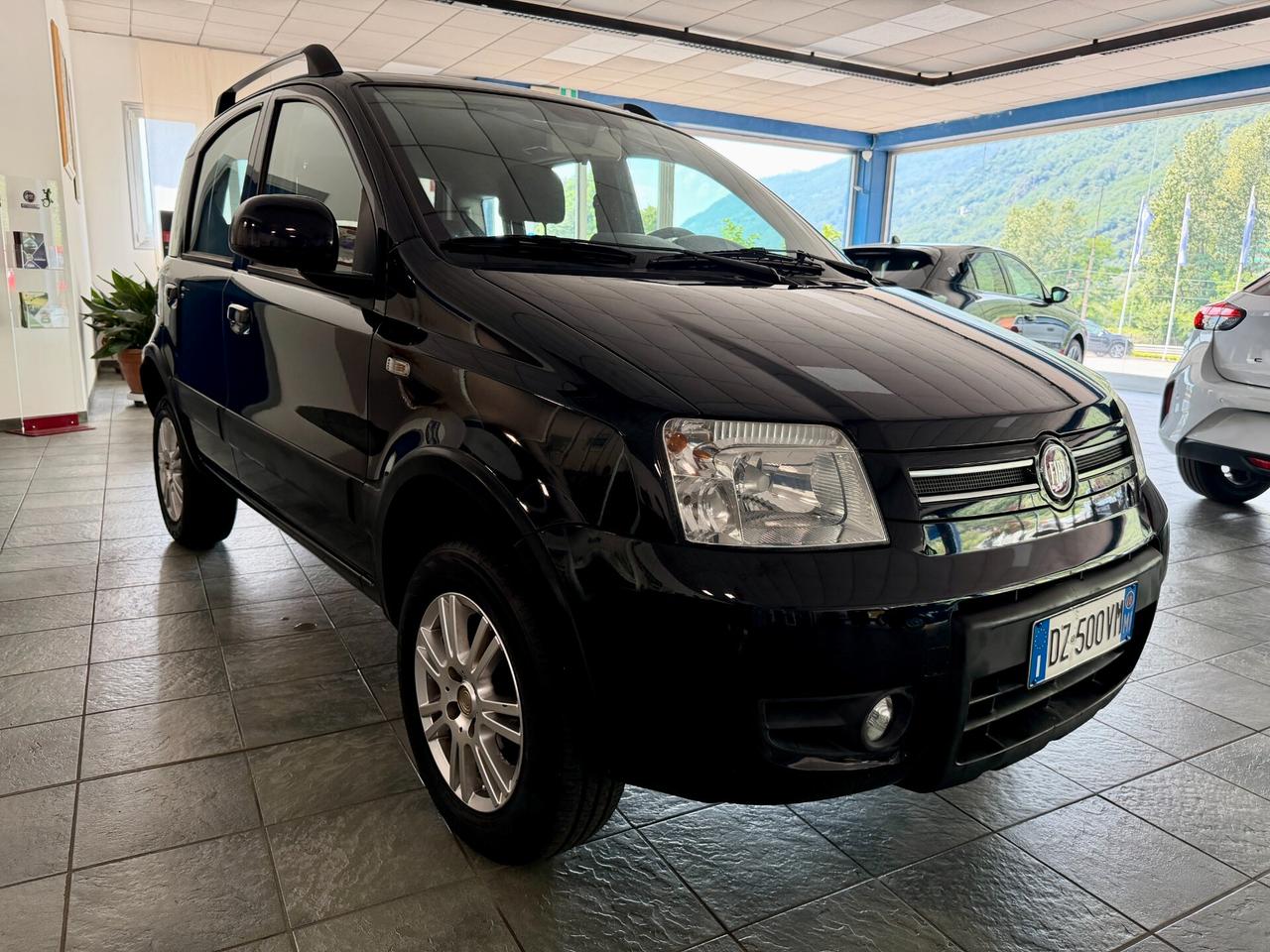 Fiat Panda 1.2 4x4 Climbing-NEOPATENTATI-