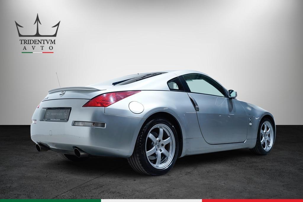 Nissan 350Z Coupe 3.5 V6 Lev2