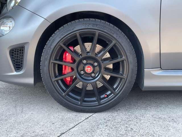 Abarth 595 1.4 T-Jet 180CV Competizione UNIPRO*Sabelt*LED