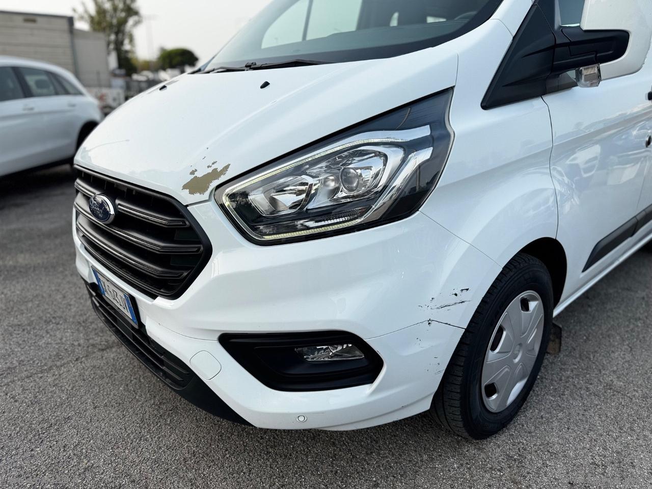 FORD Tran.Cust.320 2.0EcoB.130 PC Combi Trend