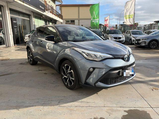 TOYOTA C-HR 2.0 Hybrid E-CVT Trend