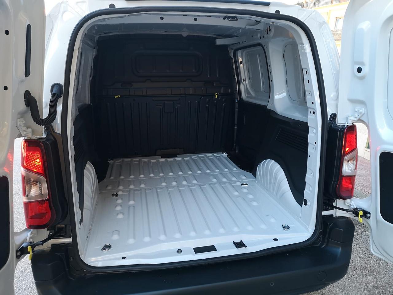 FIAT Doblo Van 1.5 Diesel 102 Cv KM0 2026