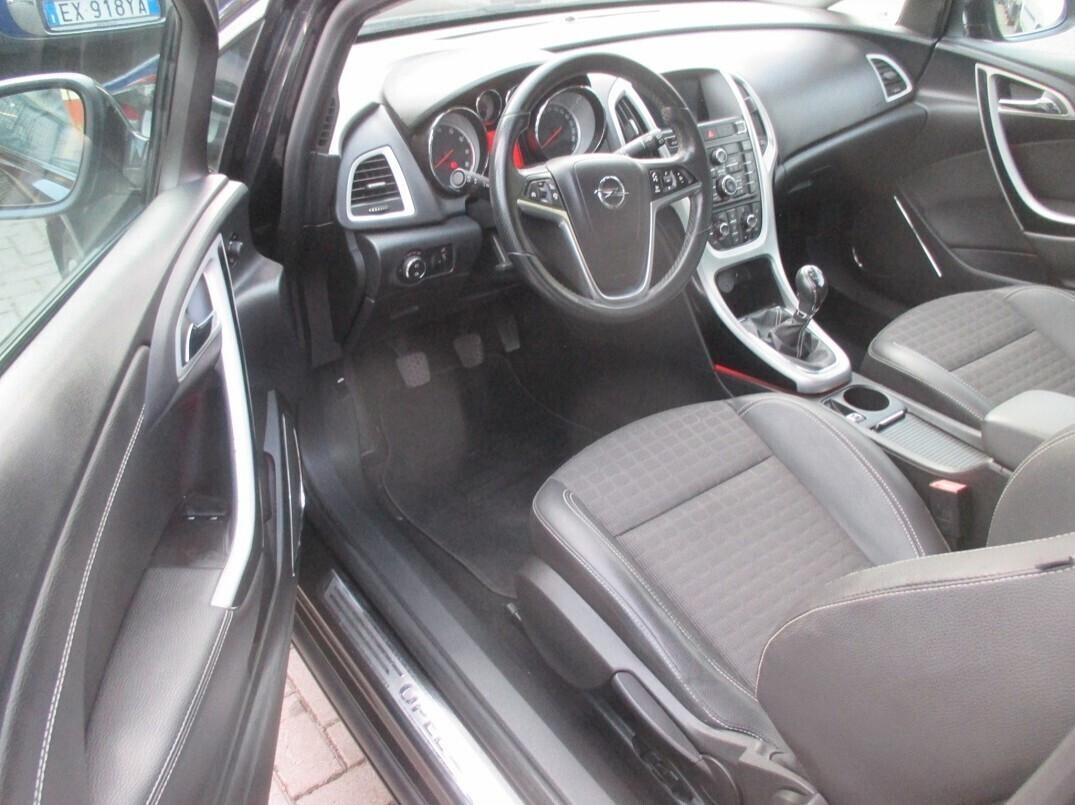 Opel Astra GTC 1.6 Turbo 180CV 3 porte Cosmo S