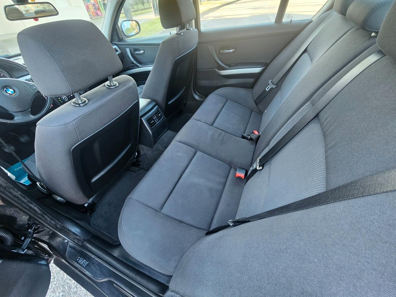 Bmw 320d Berlina E5 160.000km