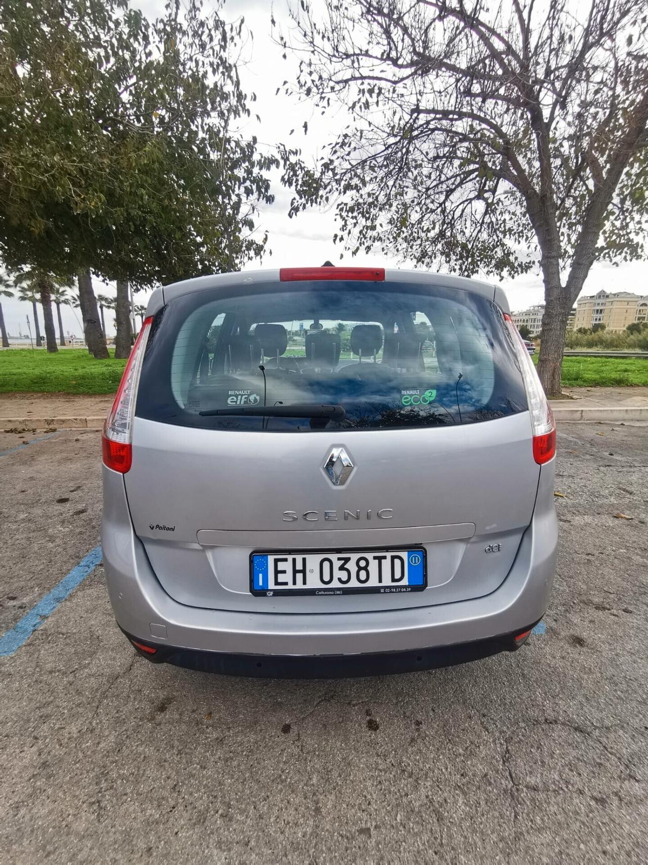 Renault Scenic Scénic 1.9 dCi 130CV Dynamique 7POSTI