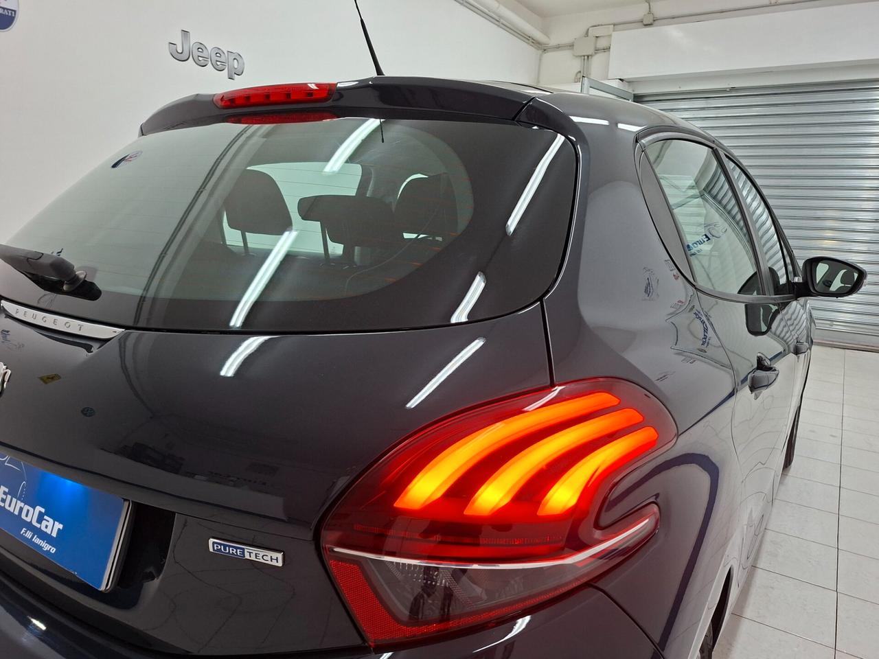 Peugeot 208 Allure 1.2 PureTech 82cv