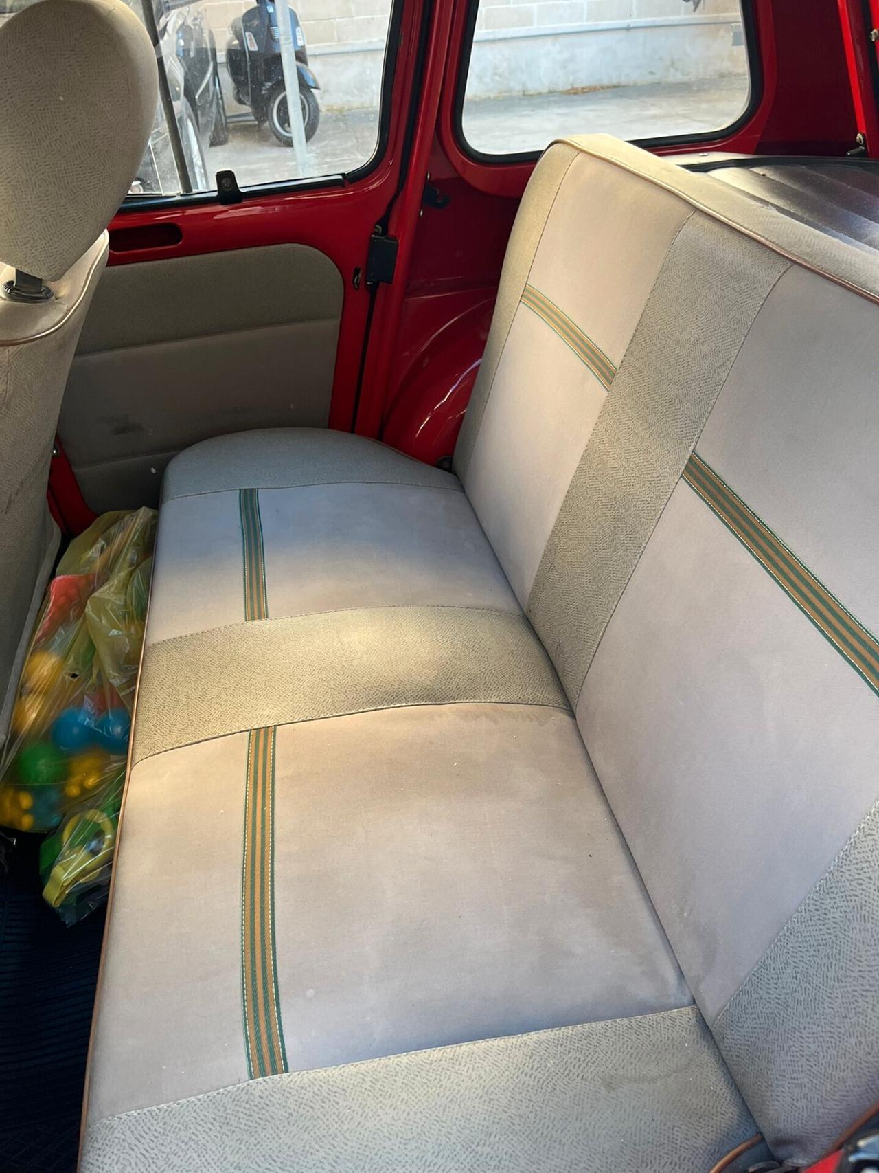 Renault 4 TL (112C00 1) - RESTAURATA IN MANIERA MANIACALE