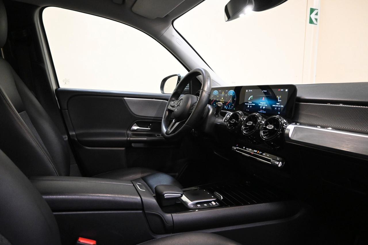 MERCEDES GLB (X247) GLB 200 d Automati...