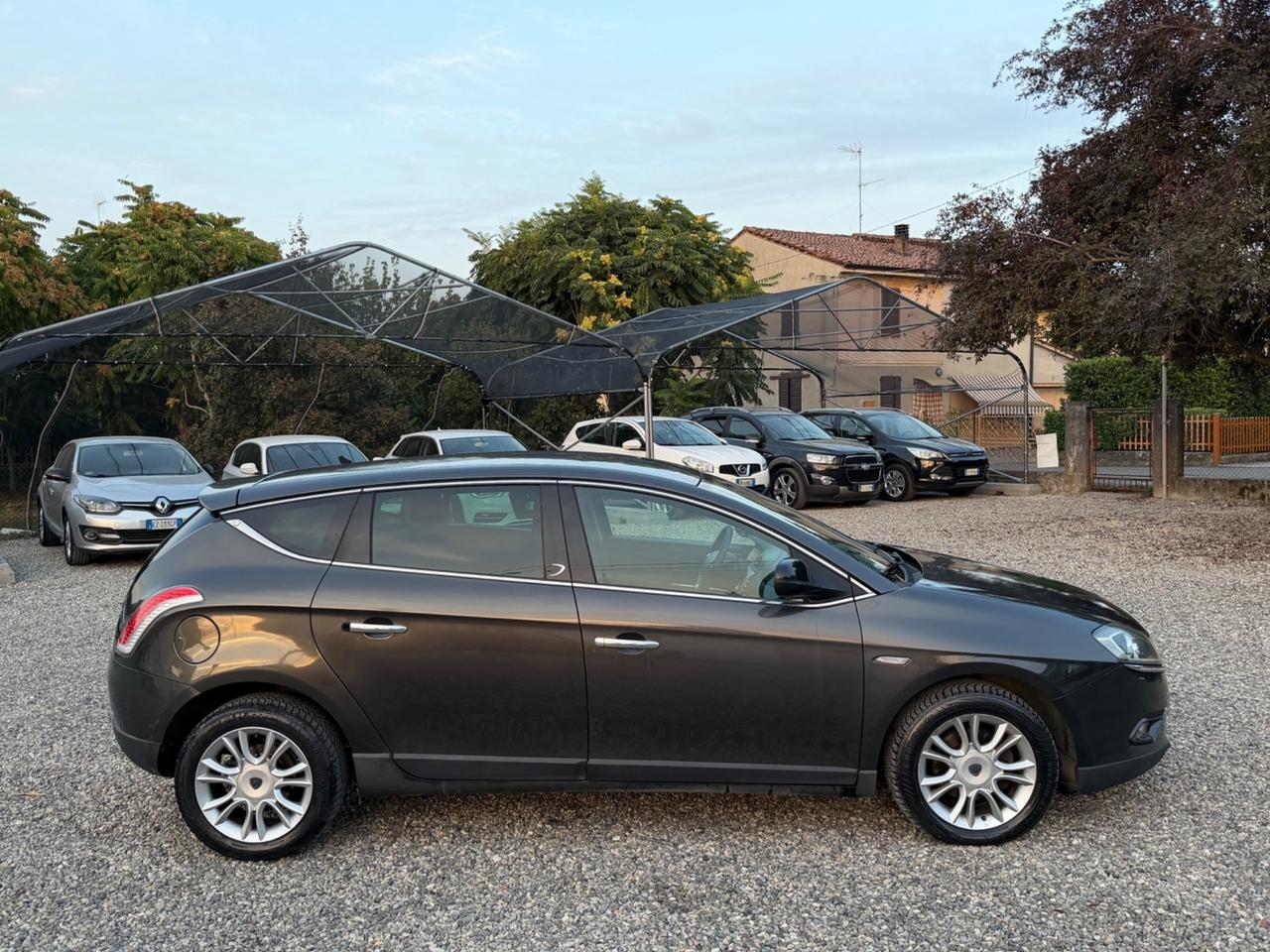 Lancia Delta 1.6 MJT DPF Oro