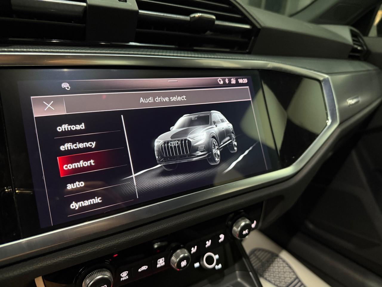 Audi Q3 35 TDI S tronic 150cv TOTAL S-LINE X3 FULL2021