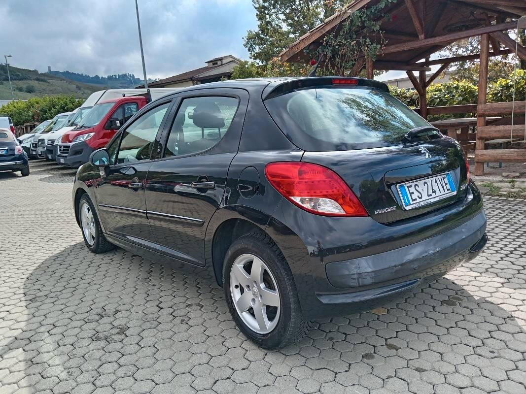 Peugeot 207 1.4 8v Energie eco-Gpl 75cv 5p