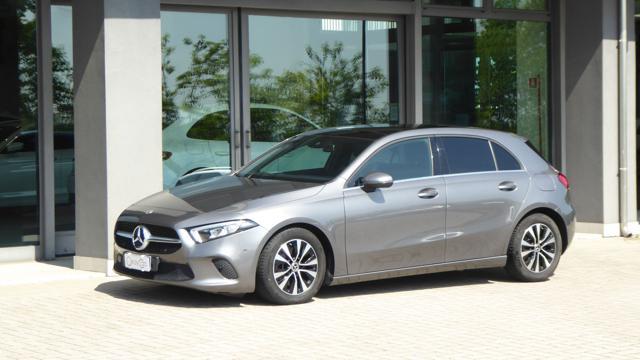 MERCEDES-BENZ A 180 d Automatic Sport