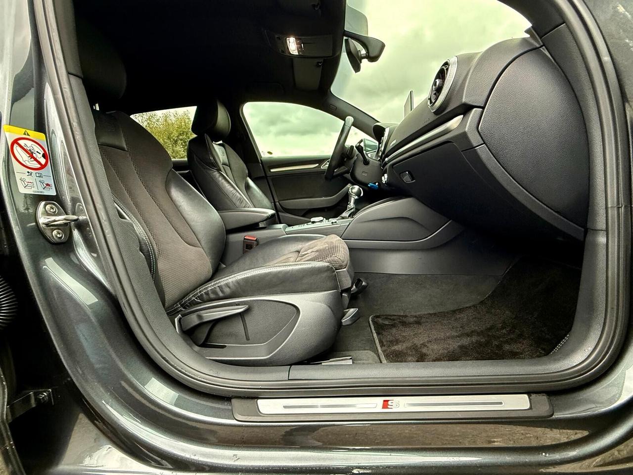 AUDI A3 35 TDI S TRONIC S LINE EDITION