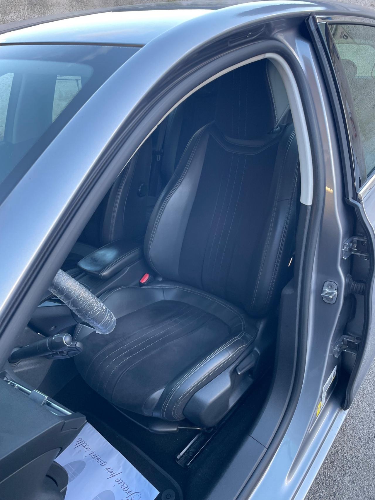 Peugeot 308 1.6 e-HDi 115 CV Stop&Start Allure Full dal nord Italia