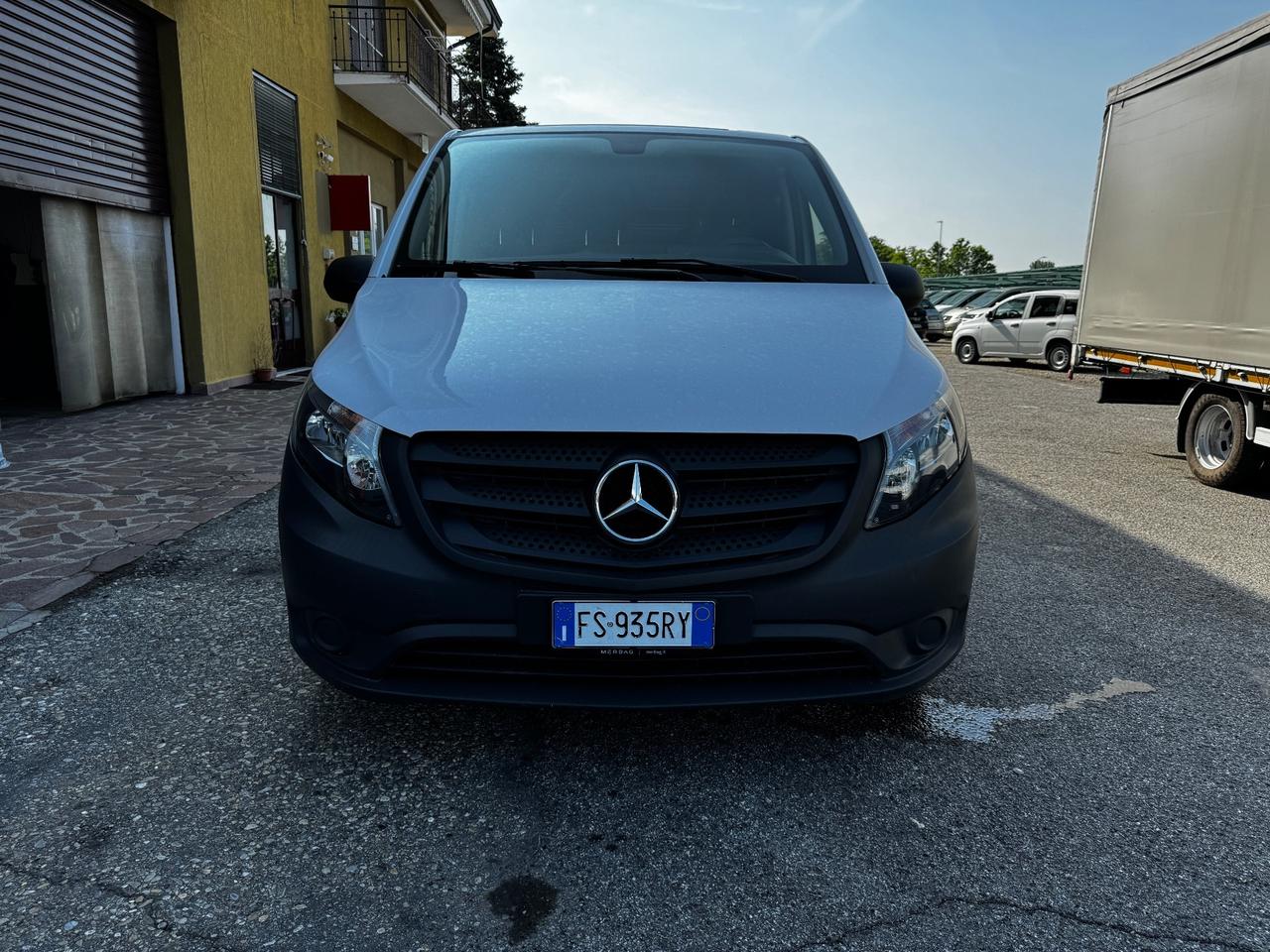 Mercedes-Benz Vito 111 CDI - LONG - EURO6B - PRO