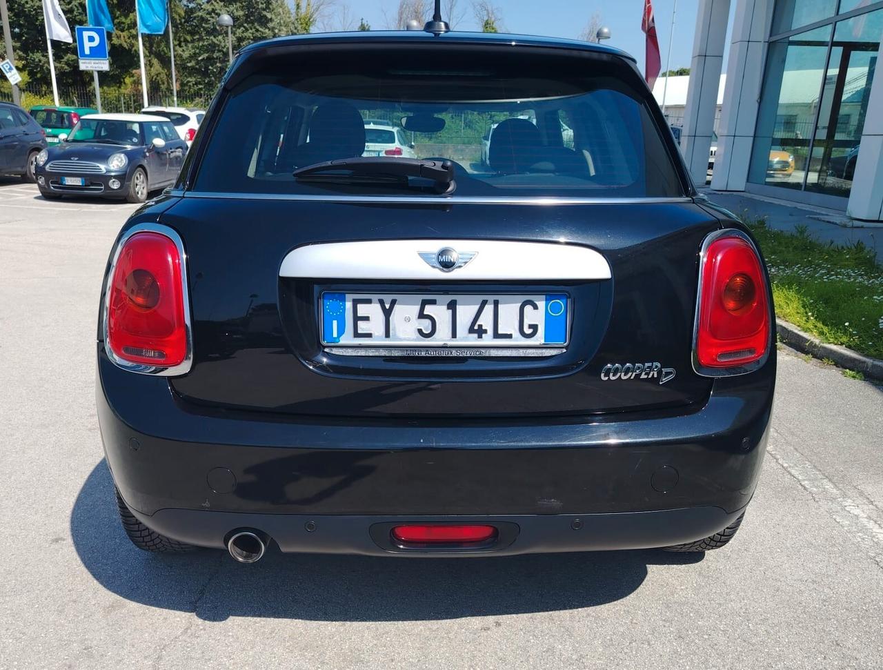 Mini 1.5 One D Business 5 porte - Automatica - Neopatentato 36 MESI DI GARANZIA
