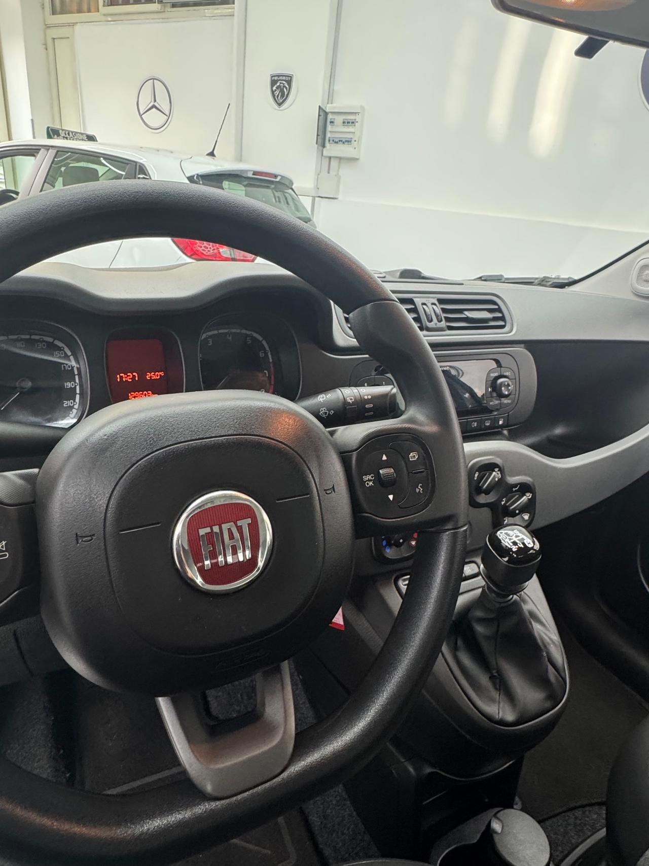 Fiat Panda 0.9 TwinAir Turbo Natural Power City Cross