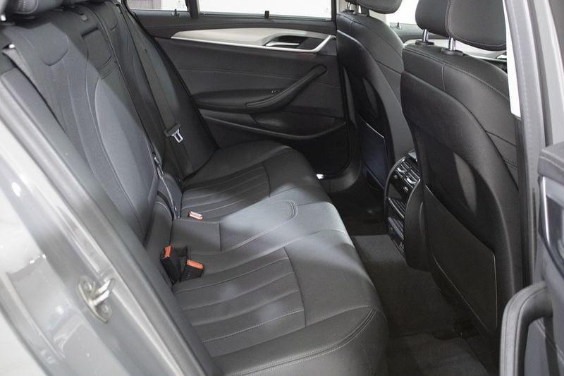 BMW Serie 5 520d 48V xDrive Touring Business