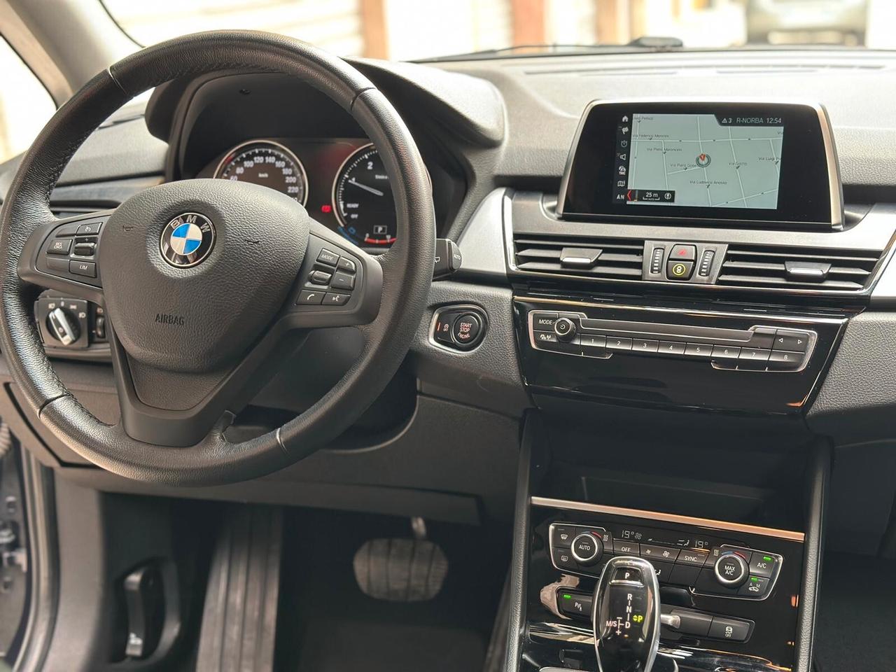 Bmw 216d Active Tourer autom. Advantage