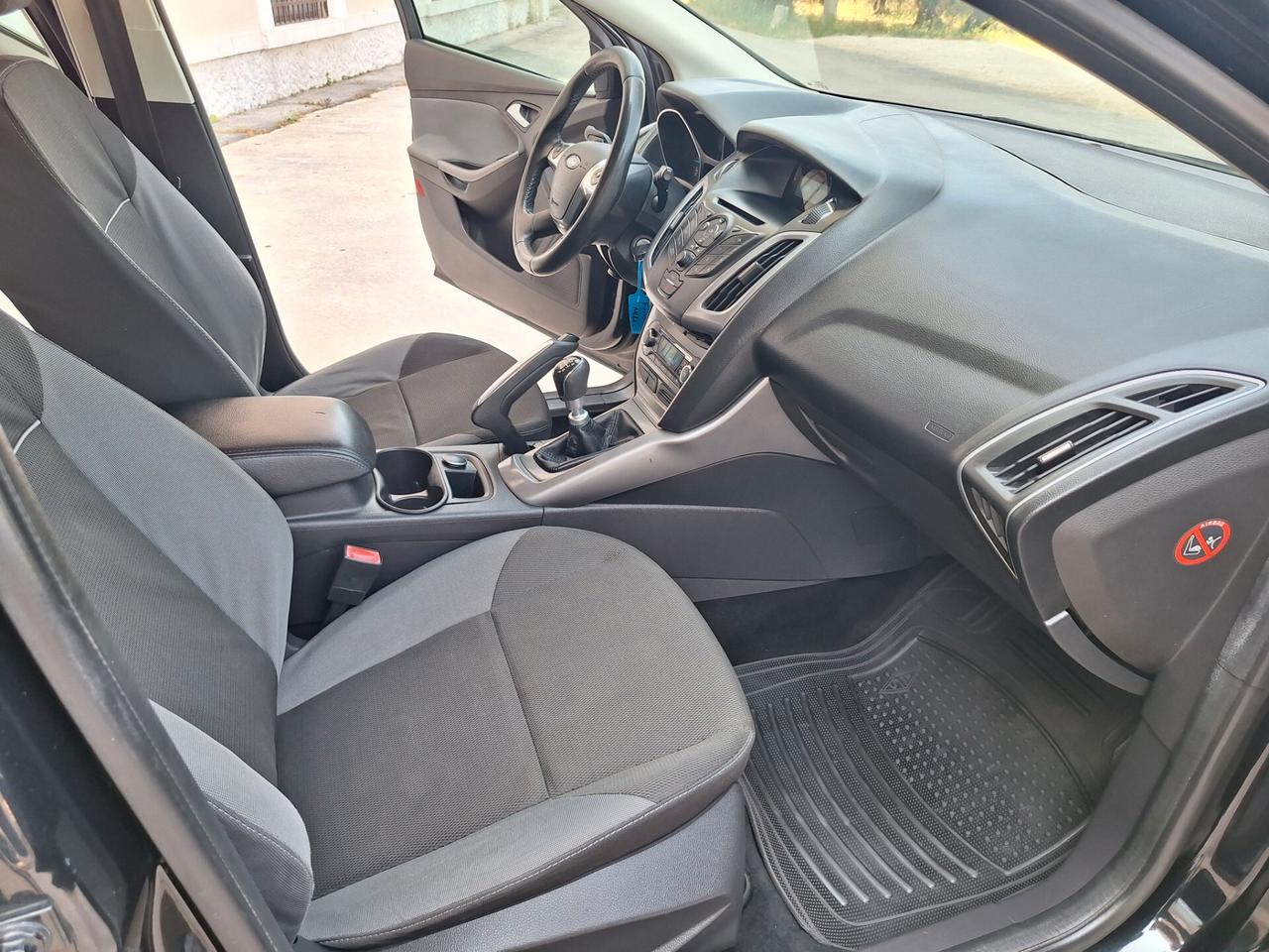 Ford Focus 1.6 TDCi 115 CV BERLINA 2013
