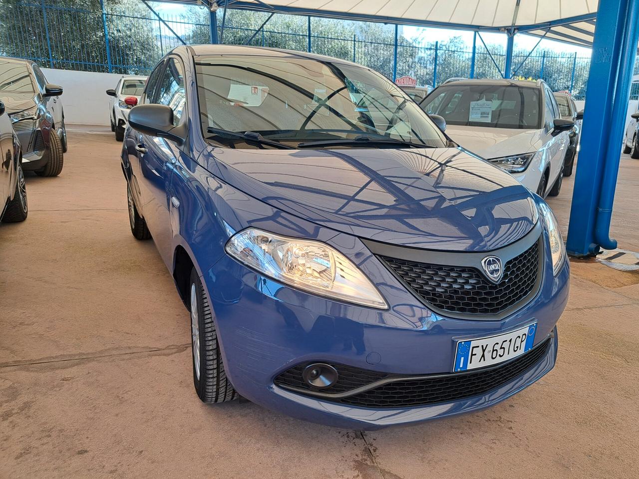 Lancia Ypsilon 1.2 69 CV 5 porte S&S Elefantino