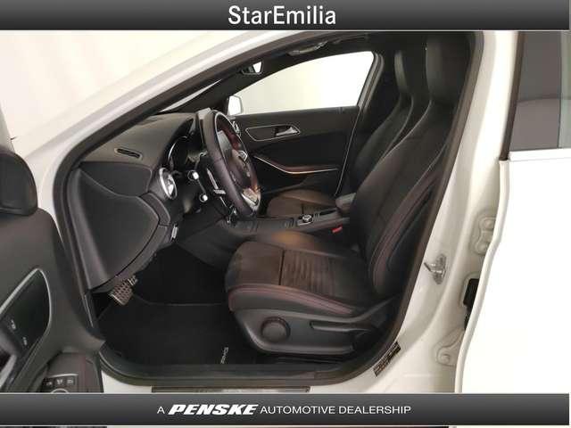 Mercedes-Benz GLA 200 GLA 200 d Automatic Premium