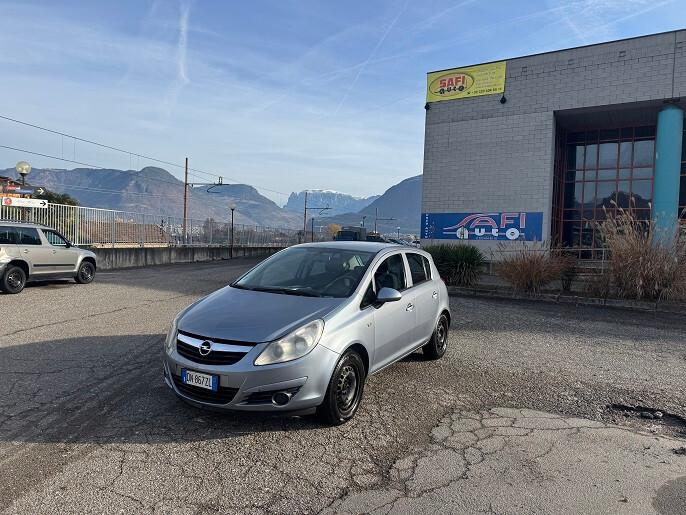 Opel Corsa 3ª serie 1.2 55 KW Cosmo