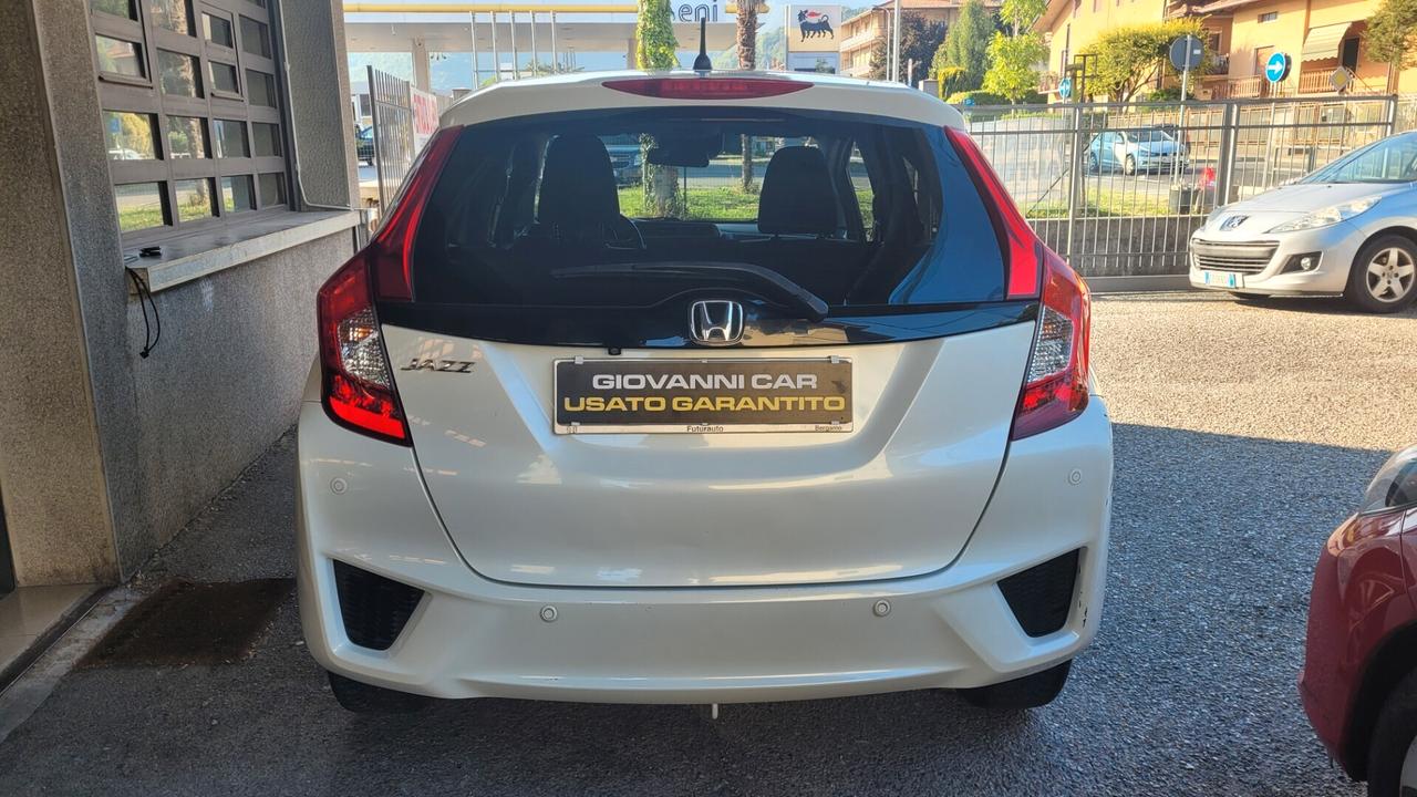 Honda Jazz 1.3 Elegance Navi ADAS