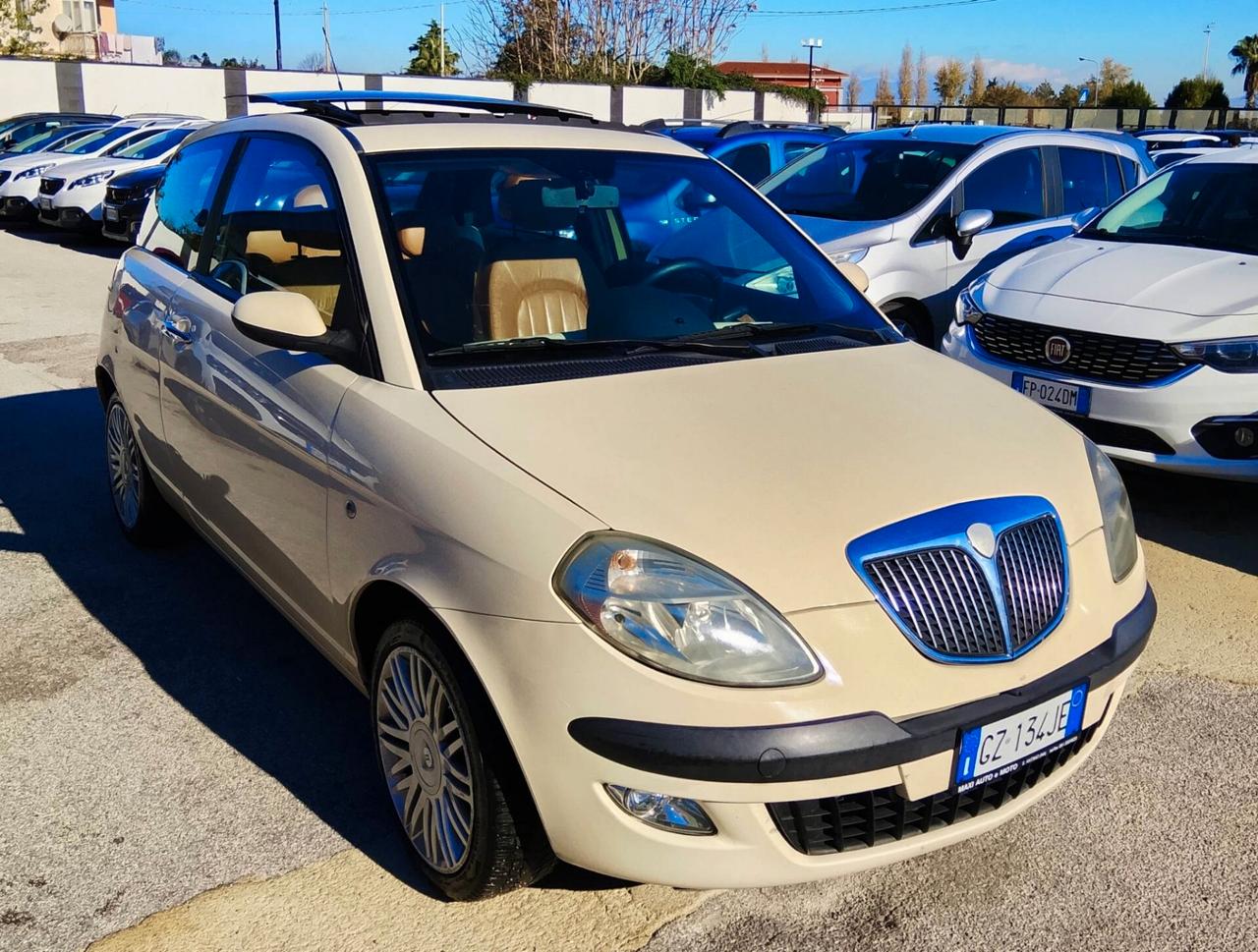 Lancia Ypsilon 1.3 Multijet 16V Platino
