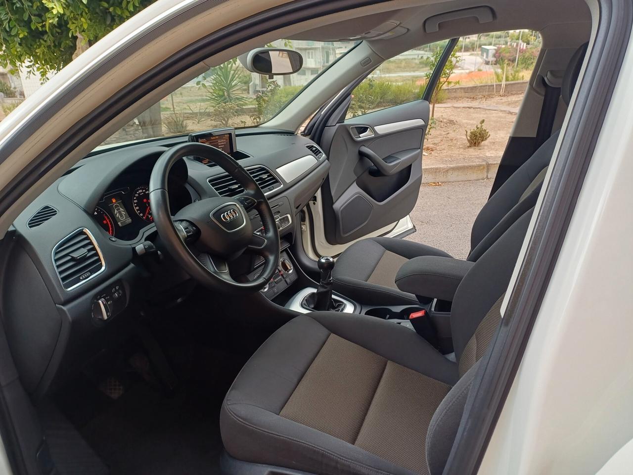 Audi Q3 tdi 2.0 Cv 140 2 Wd Business Plus Fuoristrada/Suv