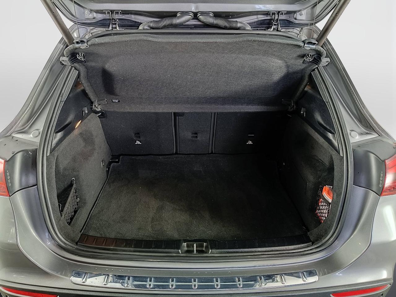 Mercedes-Benz GLA-H247 2023 - GLA 180 d Progressive Advanced Plus auto