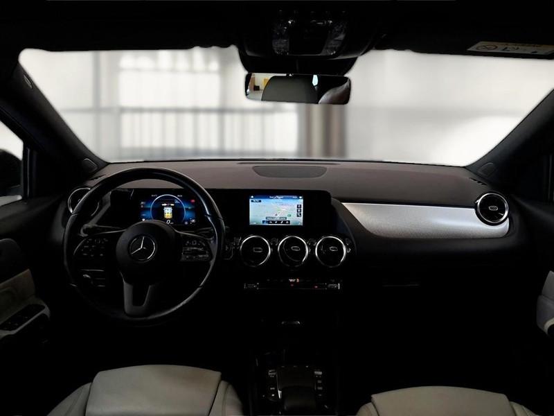 MERCEDES-BENZ GLA 220 d Automatic 4MATIC Sport