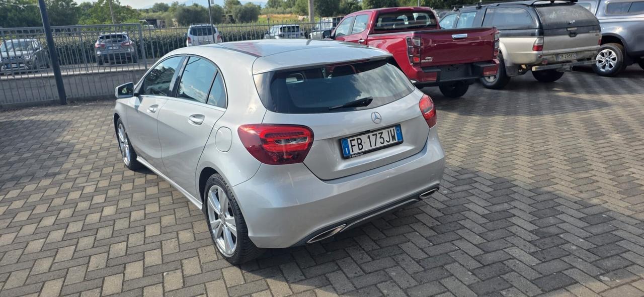 Mercedes-benz A 200 d Business