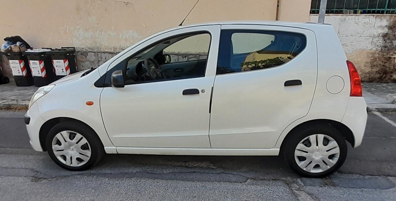 Nissan Pixo 1.0 5 porte Easy