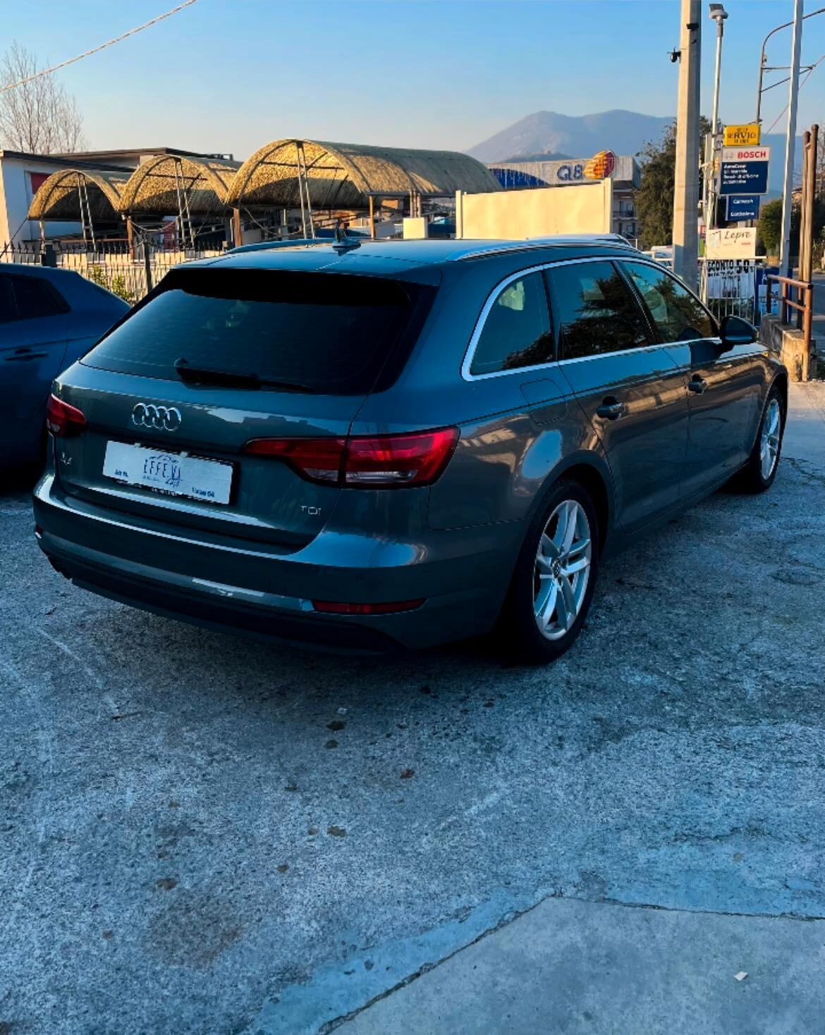 Audi A4 2.0 TDI 190 CV ultra Business Sport