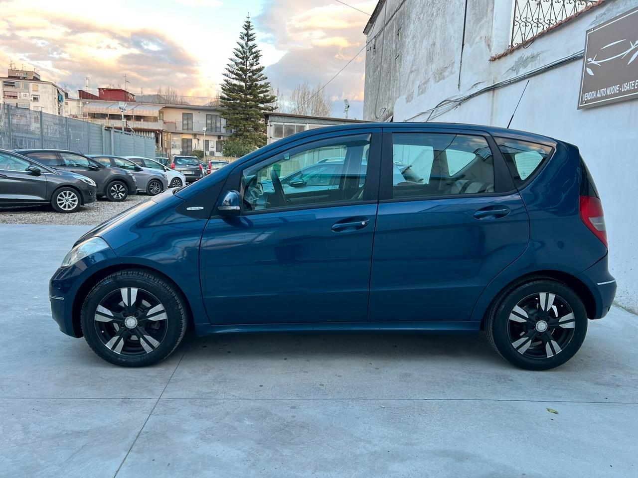 MERCEDES-BENZ CLASSE A 180 2.0 CDI 110CV 2012!!! PREMIUM !!!