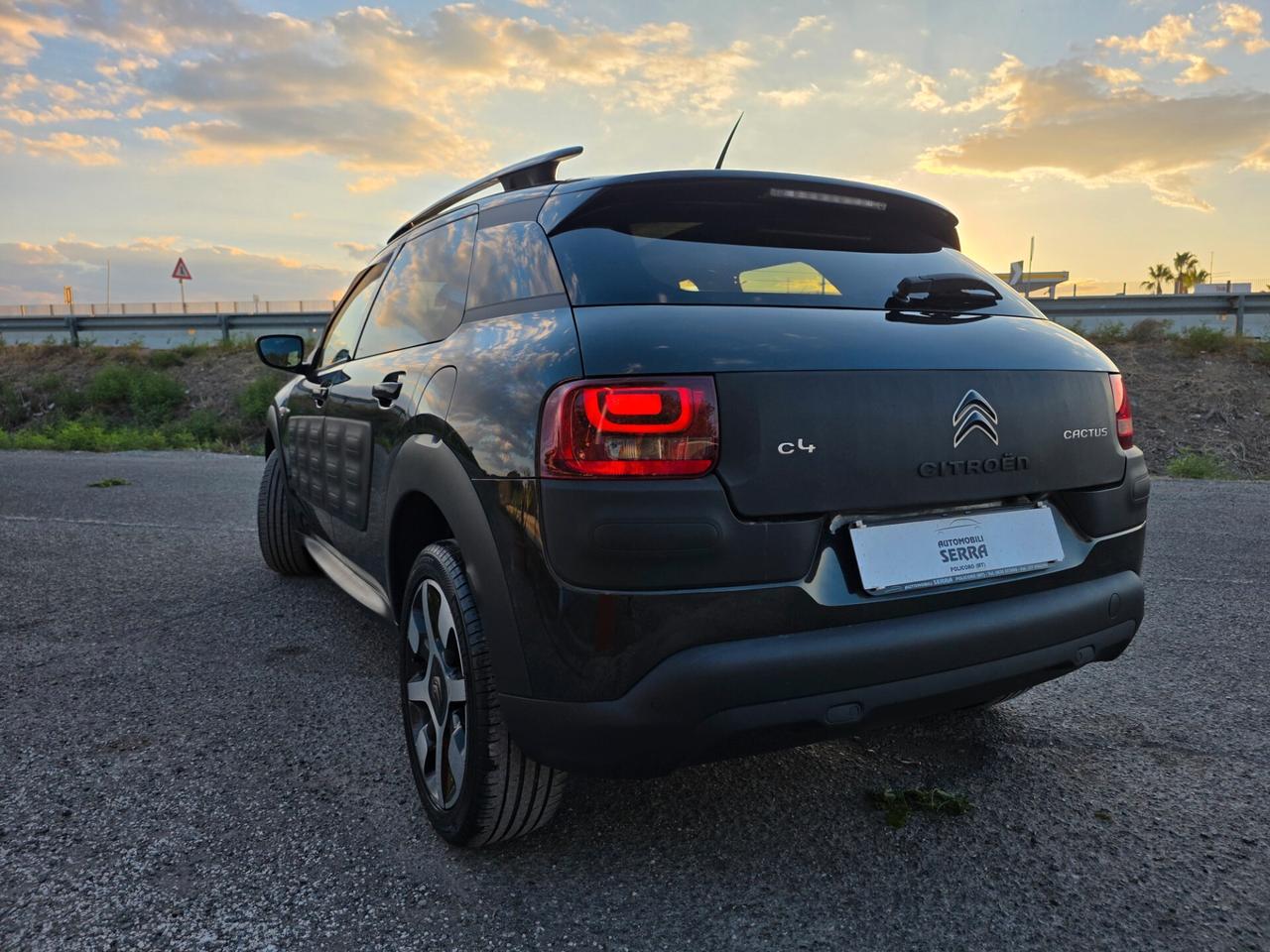 Citroen C4 cactus 1.6 HDi 110 FAP Exclusive