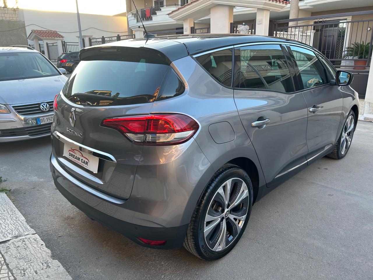 Renault Scenic Scénic dCi 8V 110 CV EDC Energy Intens