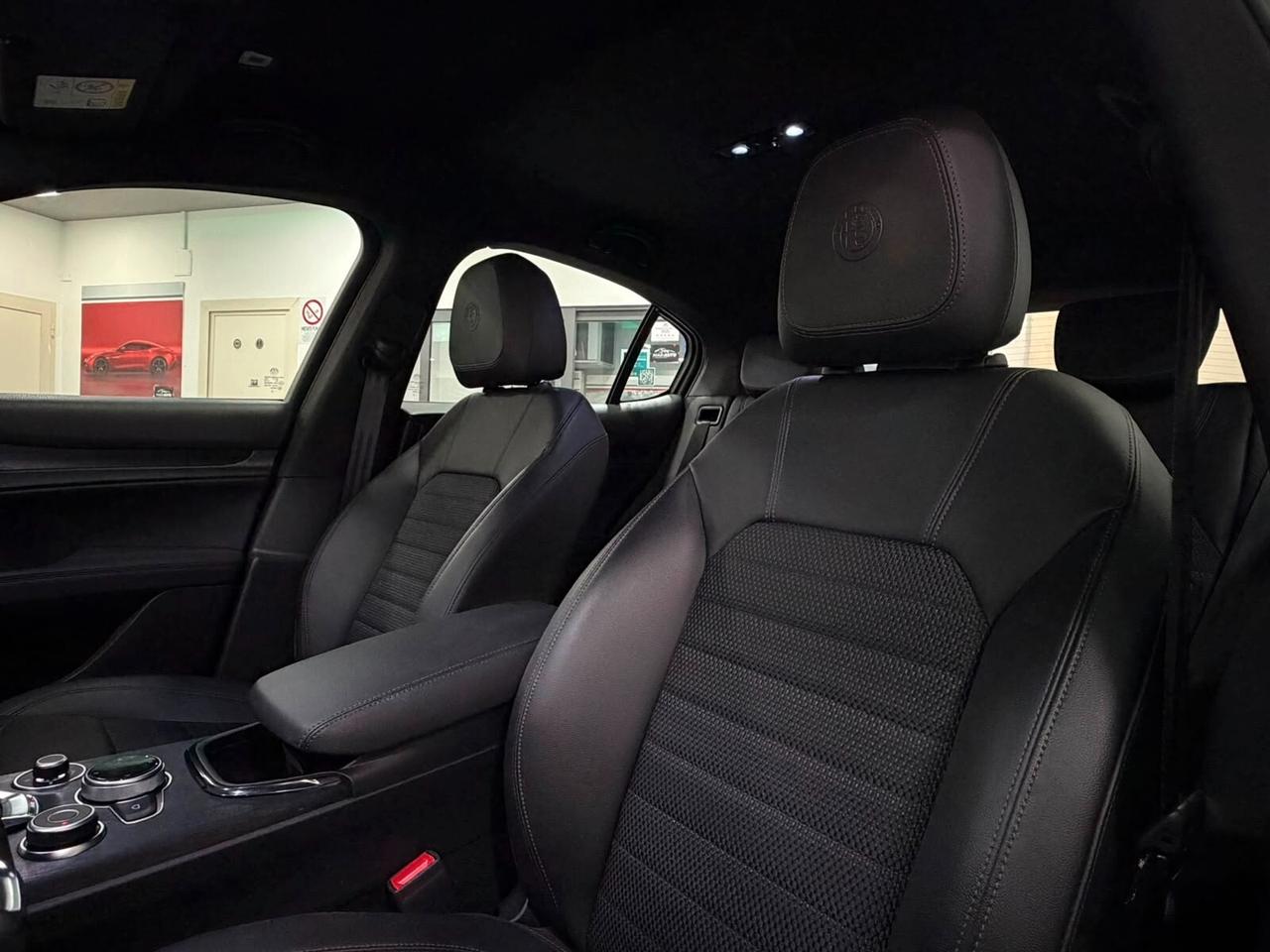 Alfa Romeo Stelvio 2.2 Turbodiesel 210 CV AT8 Q4 Sprint