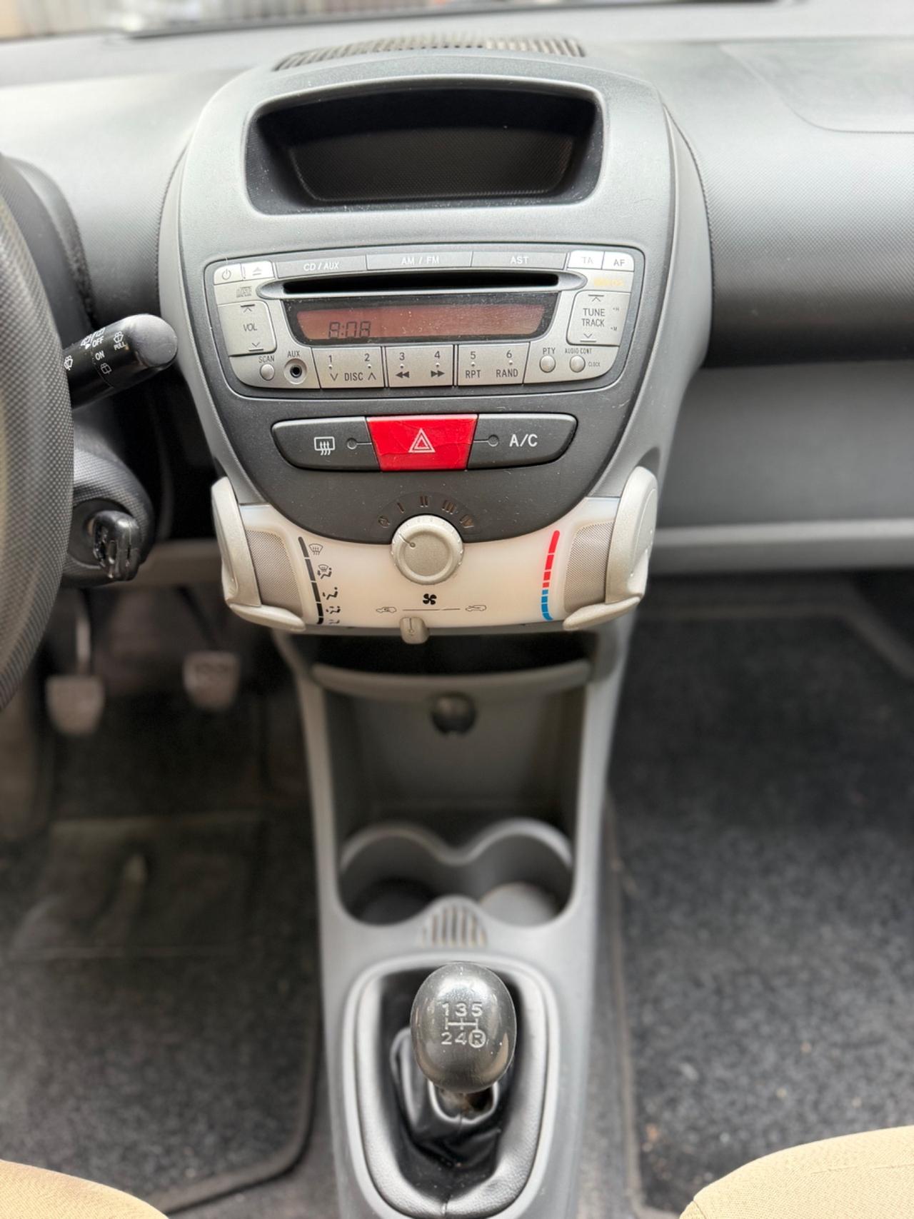 Peugeot 107 1.0 68CV 3p. Plaisir
