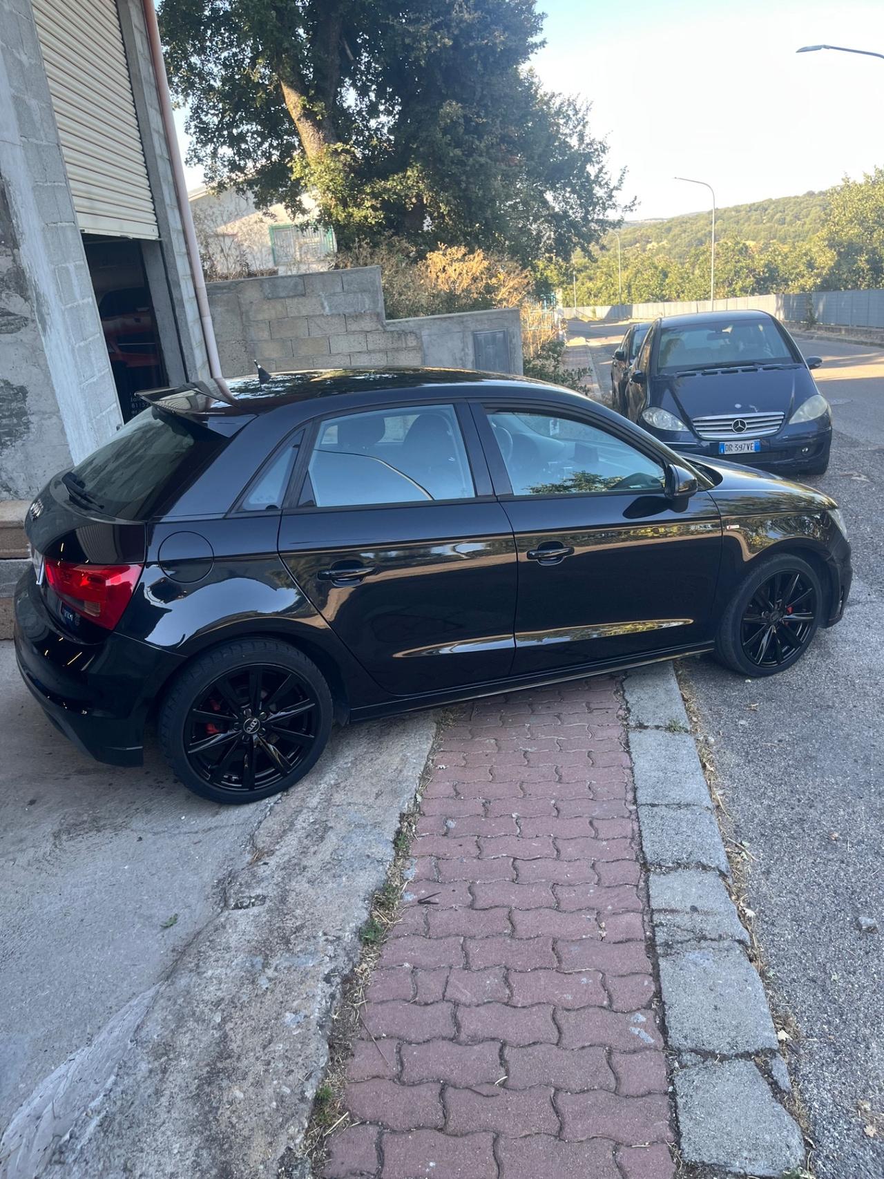 Audi A1 1.6 TDI S tronic line edition plus