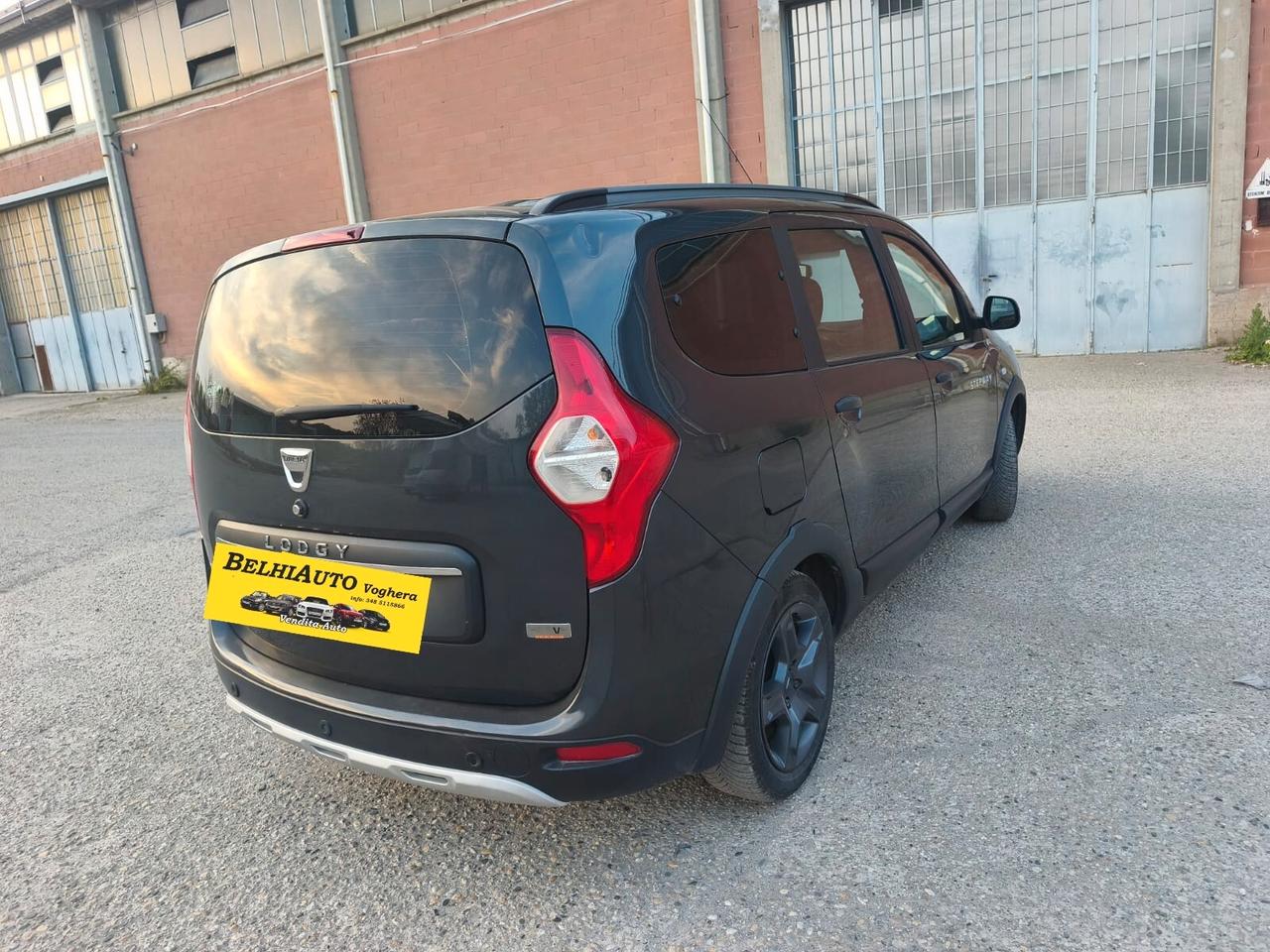 Dacia Lodgy 2018---1.5 Diesel 7 Posti