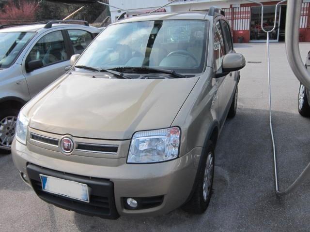 Fiat Panda 1.2 4x4 Climbing NEOPATENTATI UNICO PROPRIETARIO