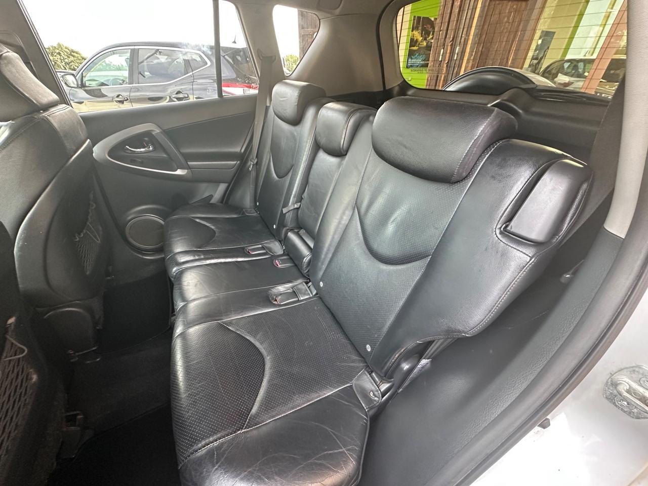 Toyota RAV 4 RAV4 2.2 D-4D 177 CV Luxury