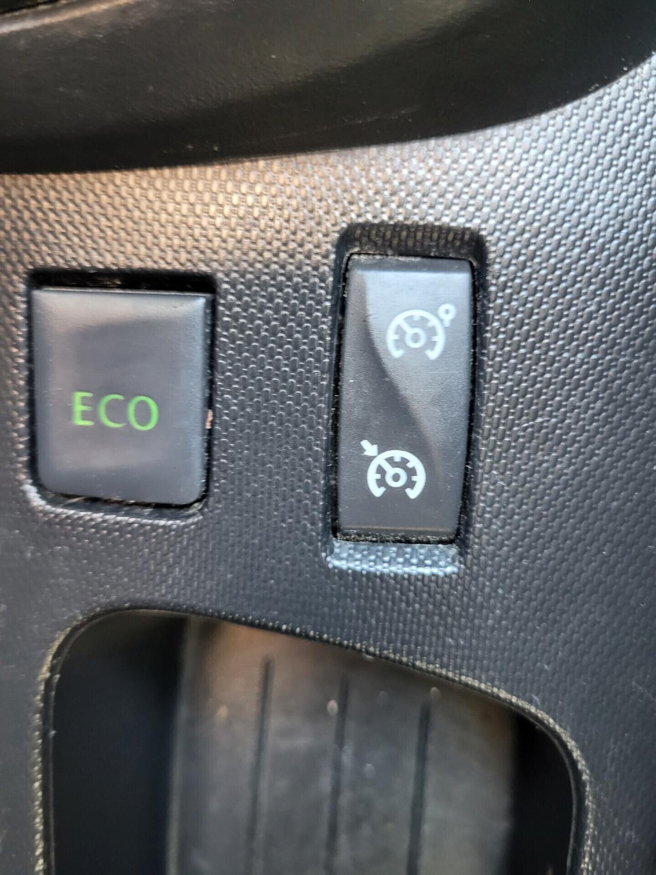 RENAULT CAPTUR 0,9 TCe-TAGLIAN.RENAULT-EURO 6